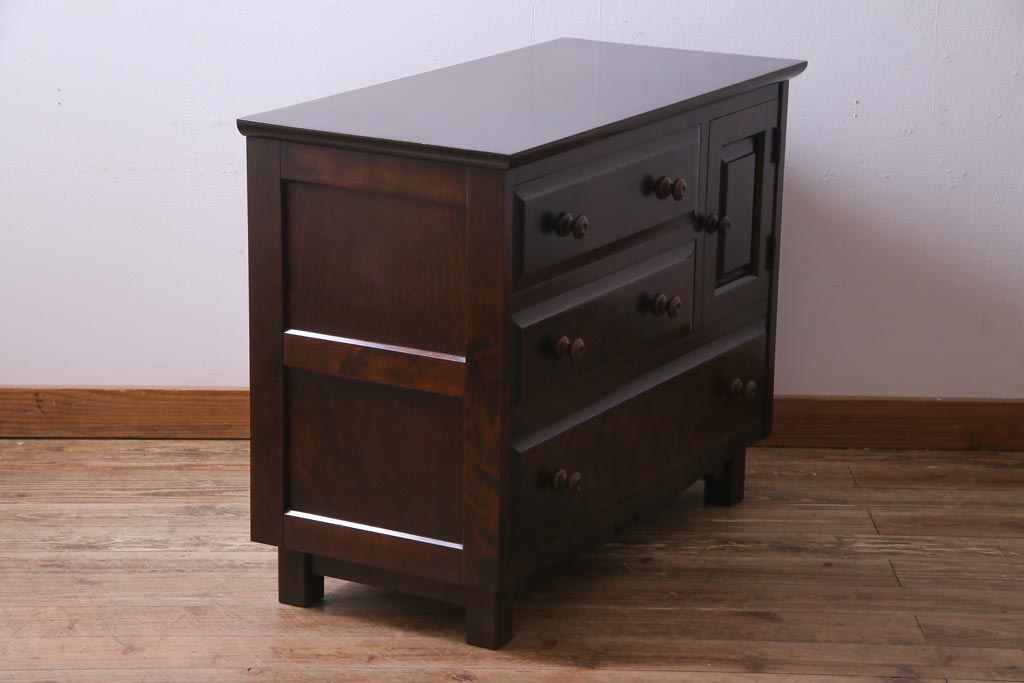 中古　北海道民芸家具　小ぶりなリメイクサイドボード(テレビボード、収納棚)