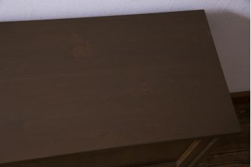 ラフジュ工房オリジナル　扉の意匠が目を惹く古い建具を使ったリメイク戸棚(ローボード、収納棚)