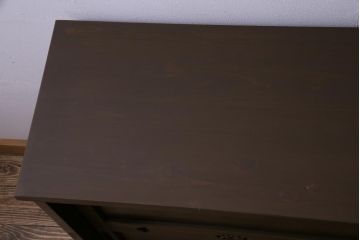 ラフジュ工房オリジナル　扉の意匠が目を惹く古い建具を使ったリメイク戸棚(ローボード、収納棚)