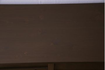 ラフジュ工房オリジナル　扉の意匠が目を惹く古い建具を使ったリメイク戸棚(ローボード、収納棚)