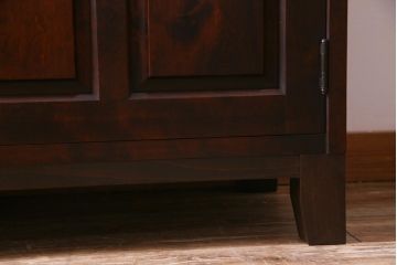 中古　北海道民芸家具　リメイク　シックな印象のローボード(収納棚、リビングボード)