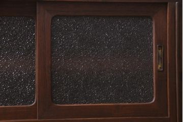 レトロ家具　和製アンティーク　リメイク　桐材　レトロな雰囲気満載のローボード(戸棚)