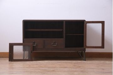 レトロ家具　和製アンティーク　リメイク　桐材　レトロな雰囲気満載のローボード(戸棚)(1)