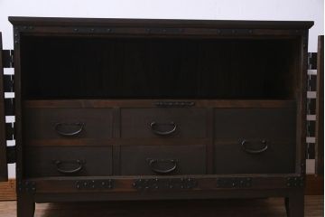 アンティーク家具　和製アンティーク　観音開き戸　和の雰囲気を盛り上げる当店リメイクの脚付き箪笥ローボード(テレビボード)