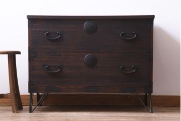 アンティーク家具　和製アンティーク　桐材　シンプルな丸金具のリメイク箪笥ローボード(チェスト、引き出し、和タンス、桐箪笥、桐たんす)