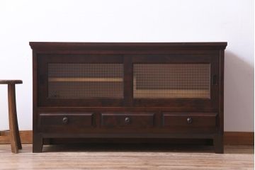 リメイク品　北海道民芸　チェッカーガラスがアクセントのローボード(テレビボード)
