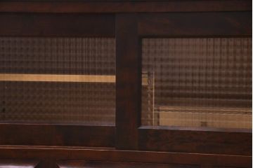 リメイク品　北海道民芸　チェッカーガラスがアクセントのローボード(テレビボード)