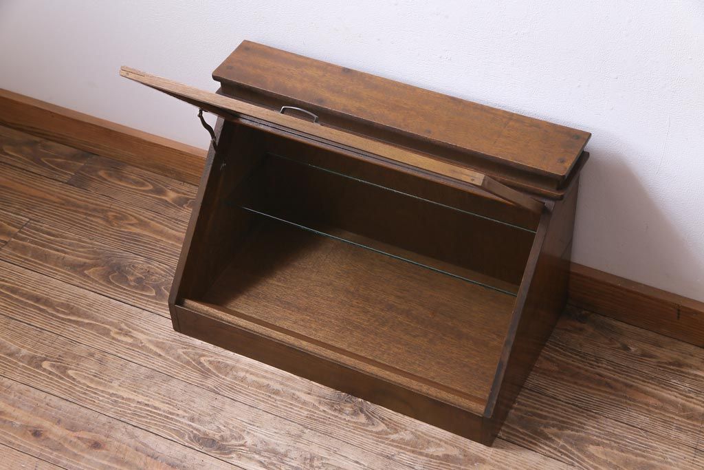 アンティーク家具　和製アンティーク　シンプルながらも上品さが漂うガラスケース(ショーケース、飾り棚)