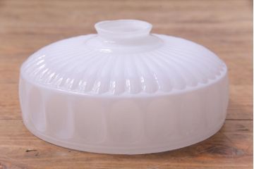 戦前　レトロ　へこんだデザインが個性的なペンダントライト(電笠、天井照明、吊り下げ照明)