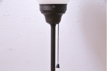 和製アンティーク　銅製支柱のシンプルなスタンドライト(照明)