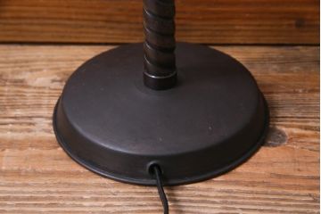 和製アンティーク　銅製支柱のシンプルなスタンドライト(照明)