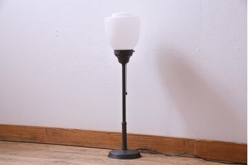 和製アンティーク　銅製支柱のシンプルなスタンドライト(照明)