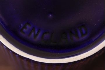 アンティーク雑貨　イギリスビンテージ　ELLGREAVE POTTERY(エルグリーブ・ポタリー)　濃い青色が目を引くジャグ(ピッチャー、水差し、洋食器)