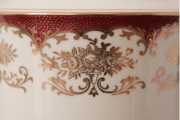 ノリタケ(Noritake、則武、日陶)　輸出用　マルキ印　金彩がエレガントなティーポット(茶器)