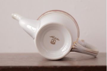 ノリタケ(Noritake、則武、日陶)　輸出用　マルキ印　金彩がエレガントなティーポット(茶器)