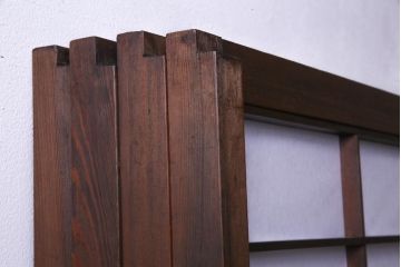 【商談品】昭和期　ガラス入り　小さな障子戸付きの雪見障子(猫間障子、引き戸、擦り上げ障子戸、擦上障子戸、建具)4枚組