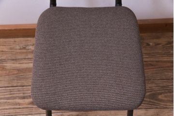 リメイク家具　古い鉄脚をリメイクした小振りなチェア(椅子、ダイニングチェア、ワークチェア)(1)