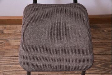 リメイク家具　古い鉄脚をリメイクした小振りなチェア(椅子、ダイニングチェア、ワークチェア)(2)