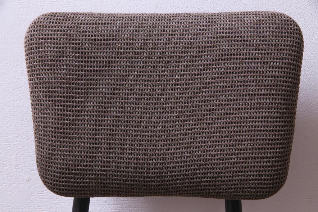 リメイク家具　古い鉄脚をリメイクした小振りなチェア(椅子、ダイニングチェア、ワークチェア)(3)