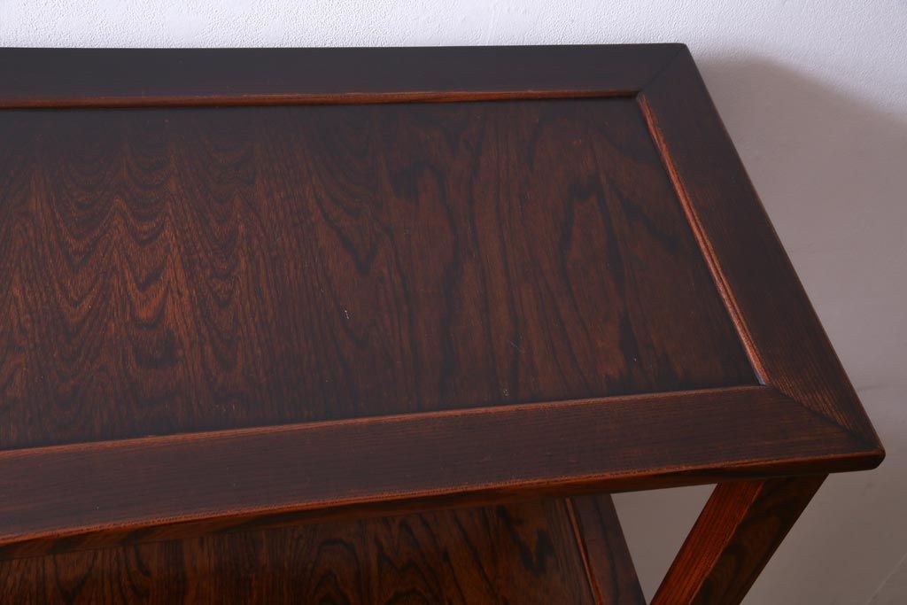 アンティーク家具　昭和期　ケヤキ材　迫力のある杢目が魅力的な朝鮮棚(飾り棚)