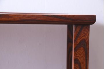 アンティーク家具　昭和期　ケヤキ材　迫力のある杢目が魅力的な朝鮮棚(飾り棚)