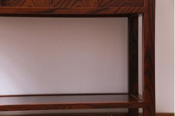 アンティーク家具　昭和期　ケヤキ材　迫力のある杢目が魅力的な朝鮮棚(飾り棚)