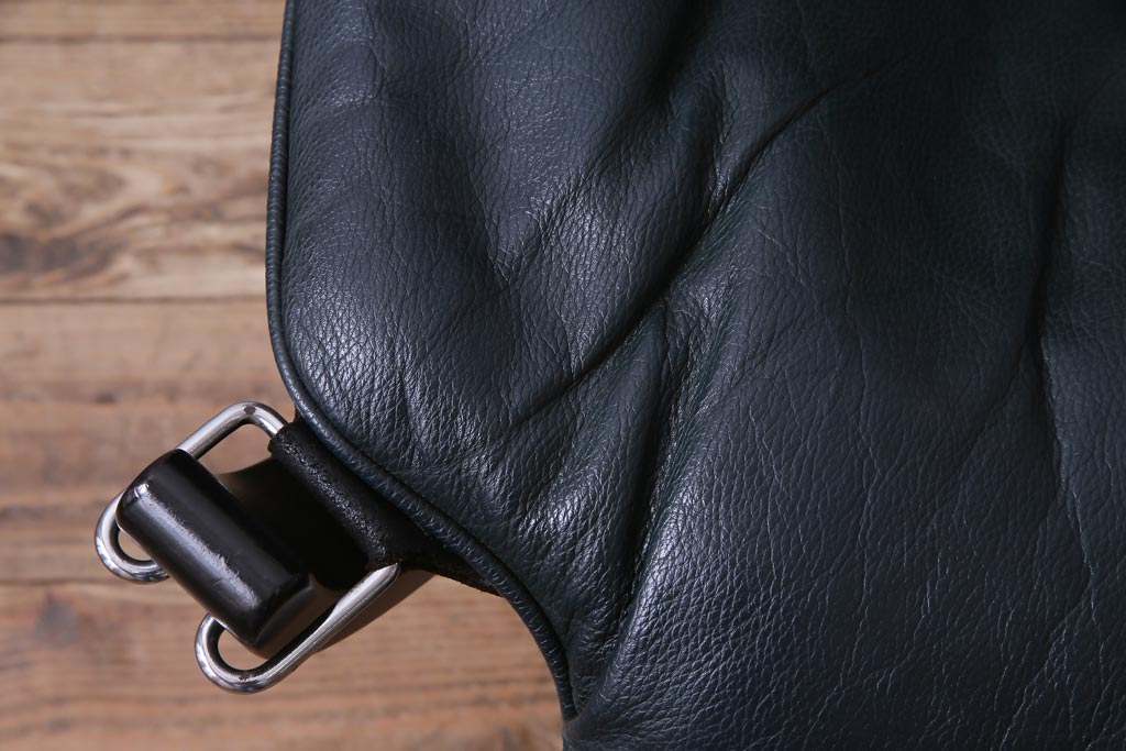 中古　北欧　本革製　ビンテージスタイルにぴったりなvatne社製のファルコンチェア(パーソナルチェア)