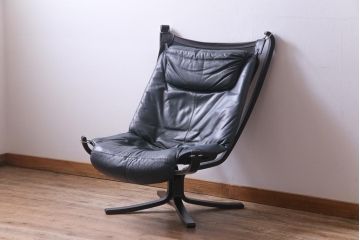 中古　北欧　本革製　ビンテージスタイルにぴったりなvatne社製のファルコンチェア(パーソナルチェア)