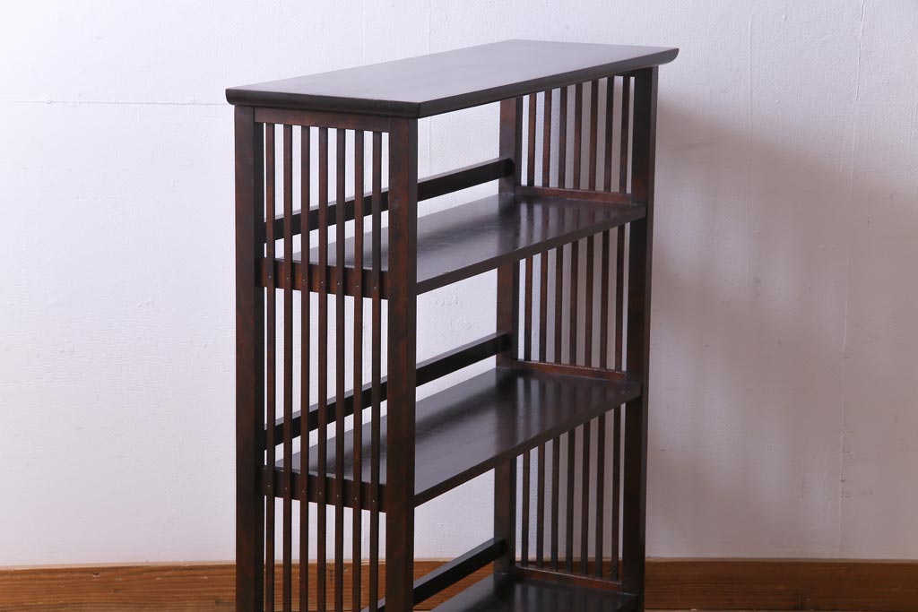 中古　北海道民芸家具　側面の格子がお洒落な本棚(飾り棚、陳列棚)