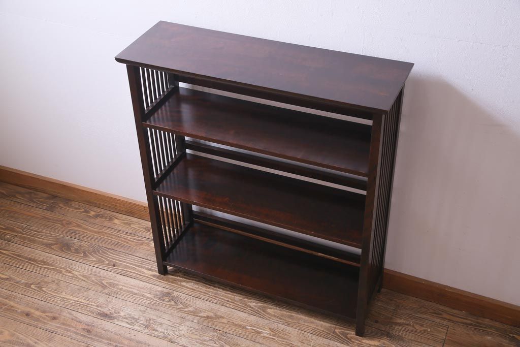 中古　北海道民芸家具　側面の格子がお洒落な本棚(飾り棚、陳列棚)