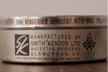 アンティーク雑貨　イギリスビンテージ　Smith Kendon　バタースコッチのティン缶(キャンディー缶)