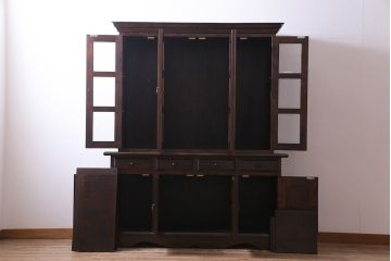 中古　九州民芸家具　上品さと高級感あふれる佇まいが魅力の食器棚(定価約80万円)(収納棚、カップボード)