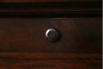 中古　九州民芸家具　上品さと高級感あふれる佇まいが魅力の食器棚(定価約80万円)(収納棚、カップボード)