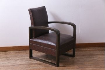 レトロ家具　ビンテージ　レトロな味わいを醸し出すアームソファ(1人掛けソファ)(1)