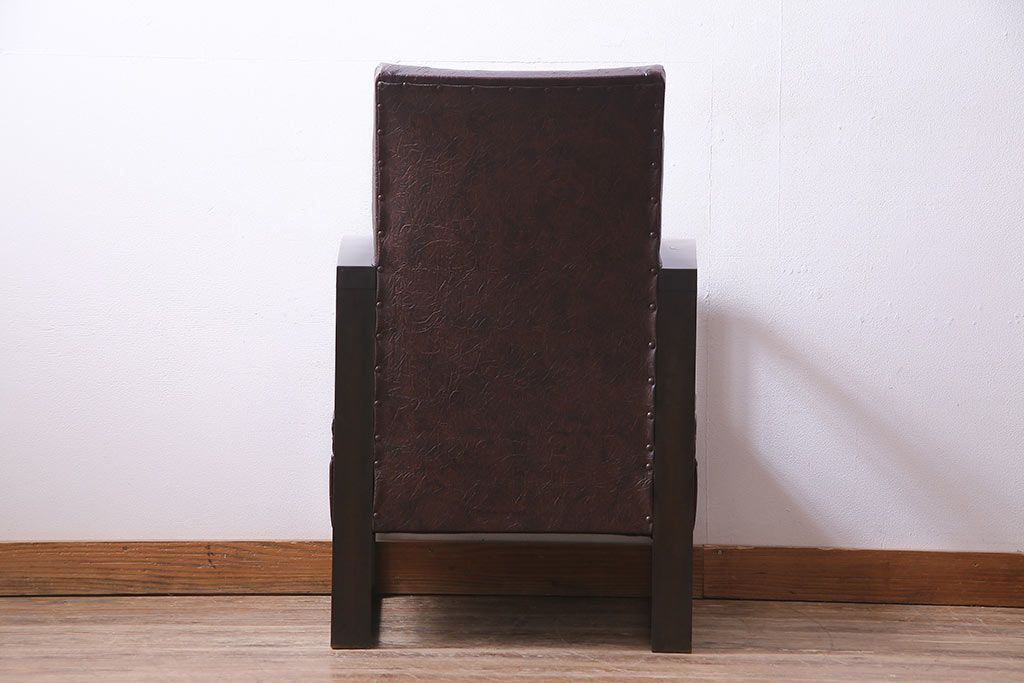 レトロ家具　ビンテージ　レトロな味わいを醸し出すアームソファ(1人掛けソファ)(1)