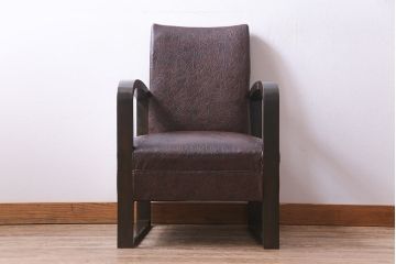 レトロ家具　ビンテージ　レトロな味わいを醸し出すアームソファ(1人掛けソファ)(3)
