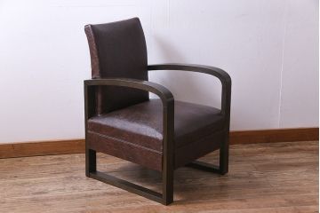 レトロ家具　ビンテージ　レトロな味わいを醸し出すアームソファ(1人掛けソファ)(3)