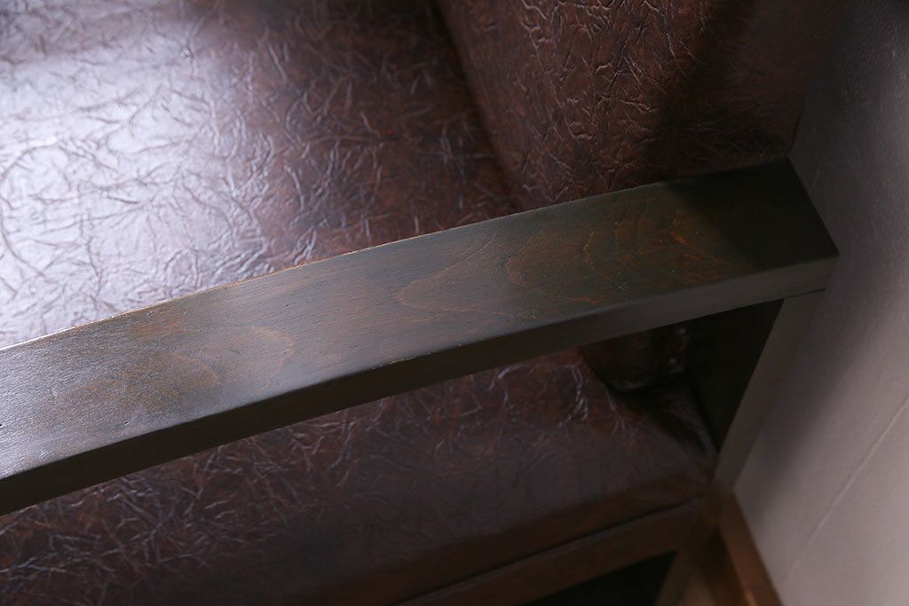 レトロ家具　ビンテージ　レトロな味わいを醸し出すアームソファ(1人掛けソファ)(3)