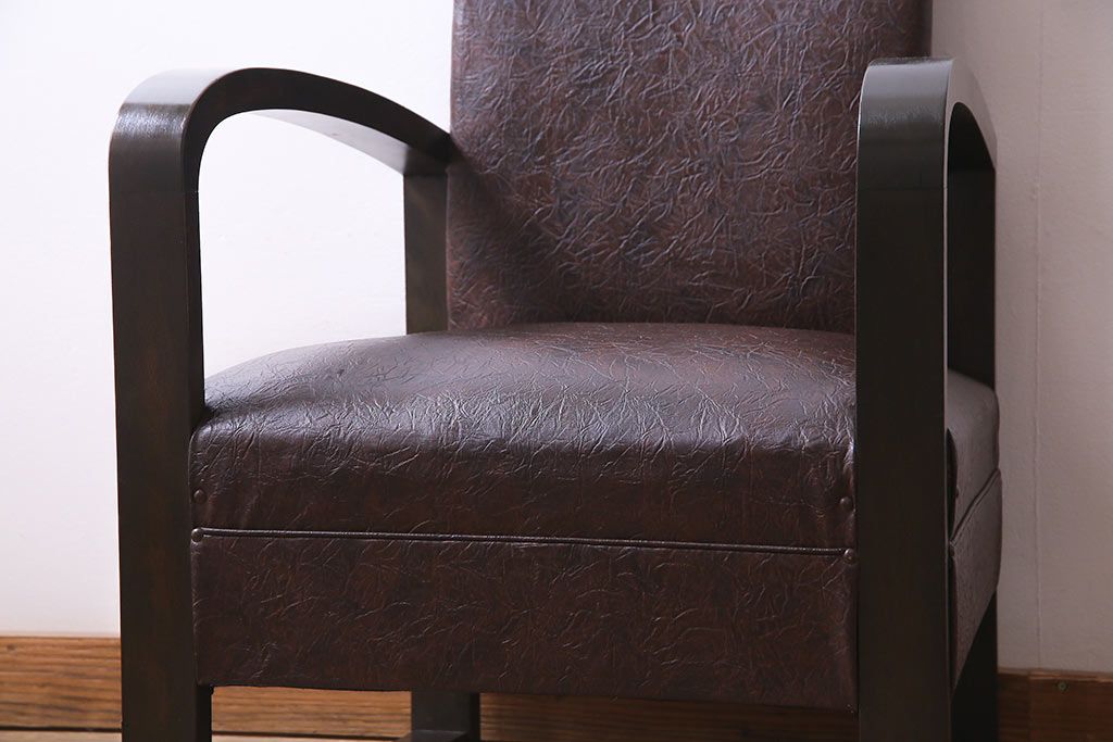 レトロ家具　ビンテージ　レトロな味わいを醸し出すアームソファ(1人掛けソファ)(3)