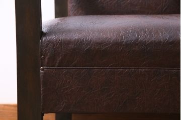レトロ家具　ビンテージ　レトロな味わいを醸し出すアームソファ(1人掛けソファ)(3)