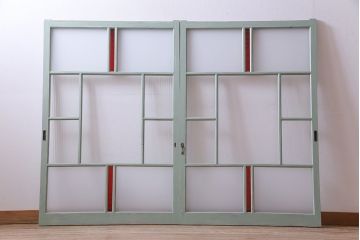 ペイント建具　赤い色ガラスがアクセントのフレンチシャビーなガラス戸2枚セット(窓、引戸)