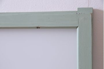 ペイント建具　赤い色ガラスがアクセントのフレンチシャビーなガラス戸2枚セット(窓、引戸)