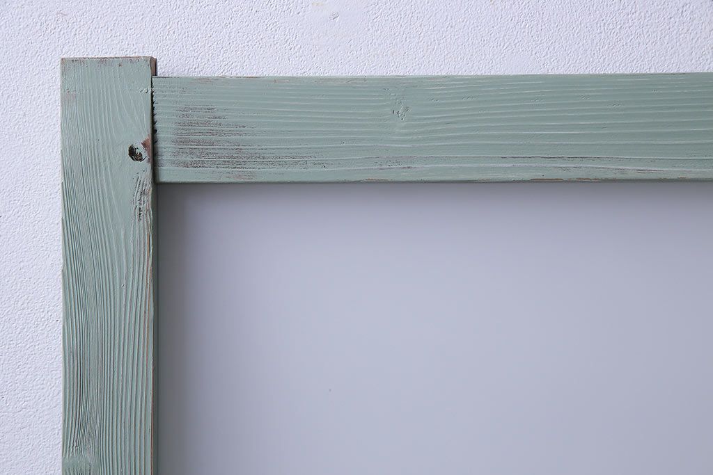 ペイント建具　赤い色ガラスがアクセントのフレンチシャビーなガラス戸2枚セット(窓、引戸)