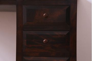 ビンテージ　松本民芸家具　T型　クラシカルなデザインがシック雰囲気漂う片袖机(デスク、在宅ワーク、在宅用作業台)(定価約37万円)