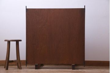 アンティーク家具　和製アンティーク　古材を使用したスリムなウォールラック(壁掛け飾り棚)