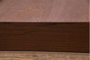 アンティーク家具　和製アンティーク　古材を使用したスリムなウォールラック(壁掛け飾り棚)