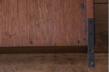 アンティーク家具　和製アンティーク　古材を使用したスリムなウォールラック(壁掛け飾り棚)