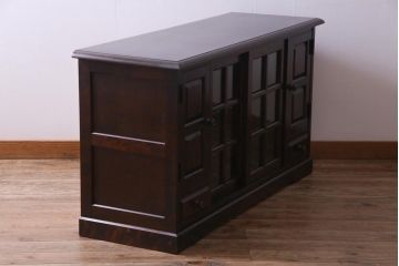 中古　北海道民芸家具　HM135　扉の面取りデザインが美しいサイドボード(リビングボード、キャビネット)(定価約38万円)(2)