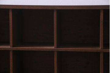 アンティーク家具　和製アンティーク　学校ロッカーをリメイクした脚付きマス目棚(ロッカー、収納棚、下駄箱、本棚)(2)
