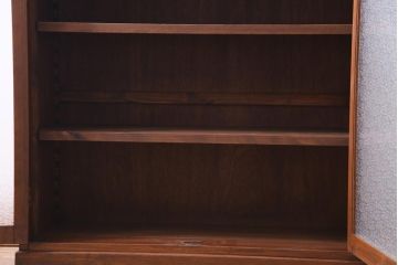 アンティーク家具　昭和中期　ダイヤガラス入り　味わい深い佇まいが魅力の戸棚(収納棚、キャビネット)